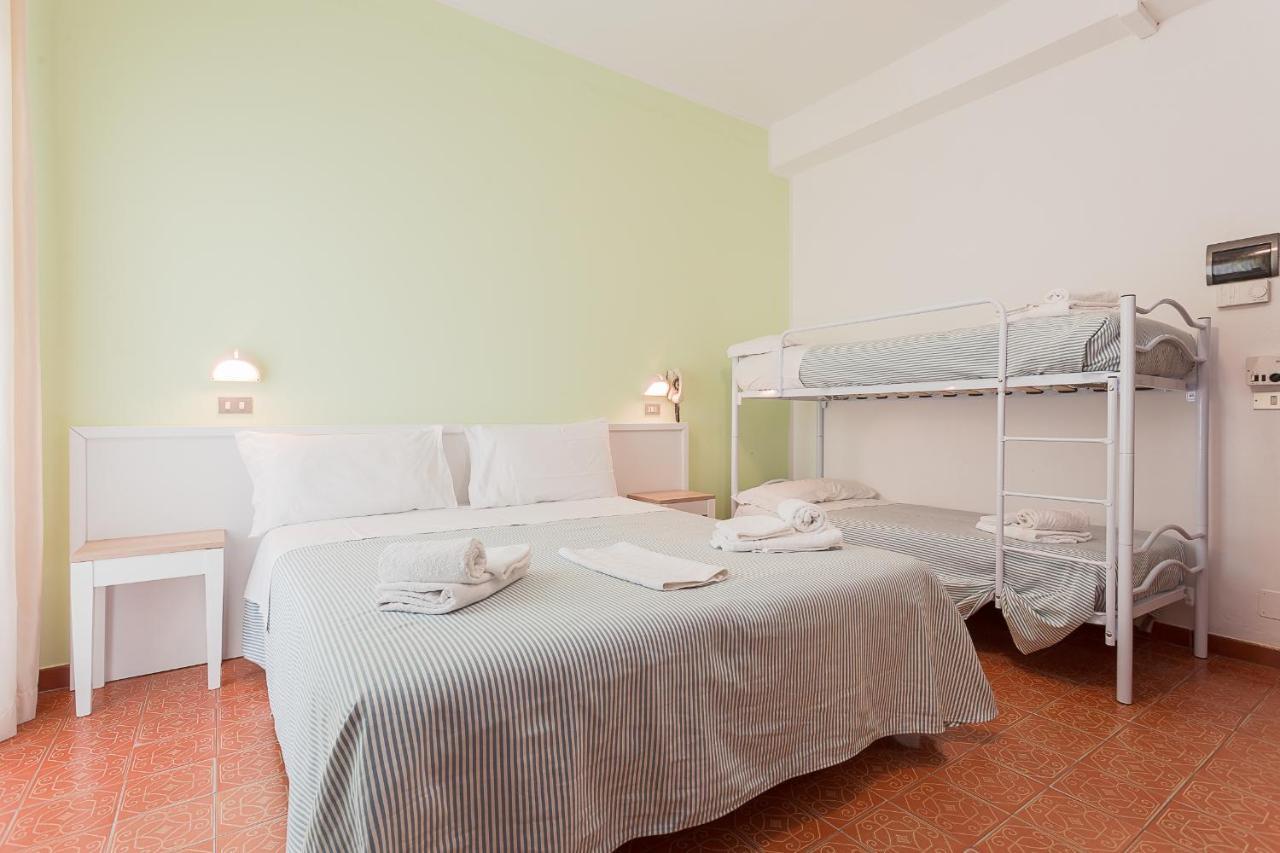 Piccolo Hotel Kursaal Cesenatico Kültér fotó