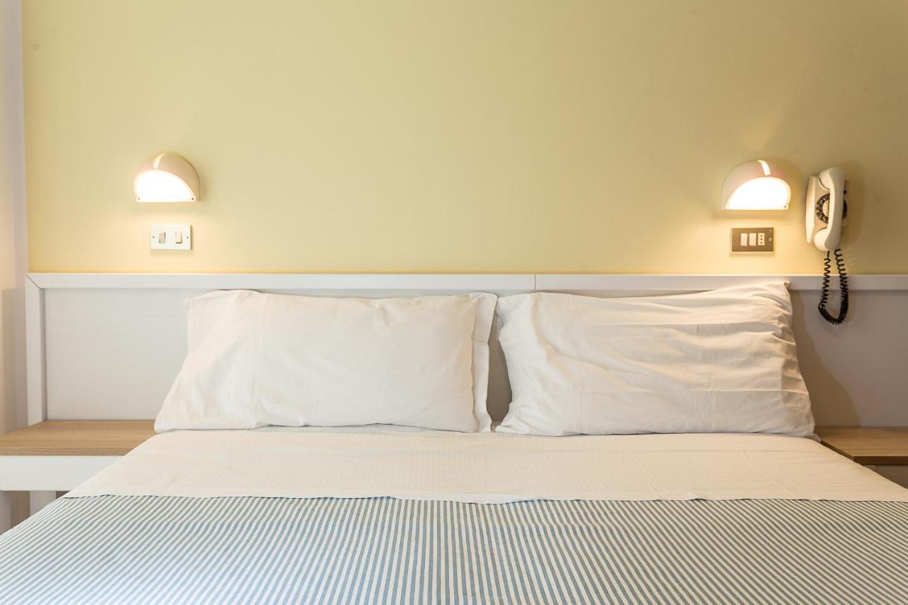 Piccolo Hotel Kursaal Cesenatico Kültér fotó